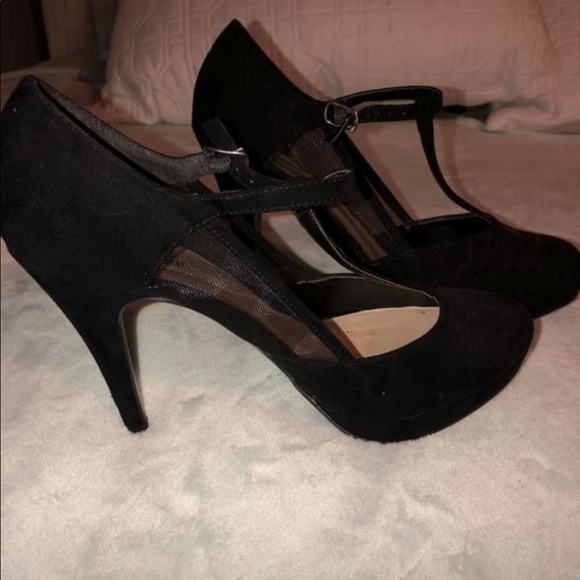 Call it spring black heels - Picture 2 of 2